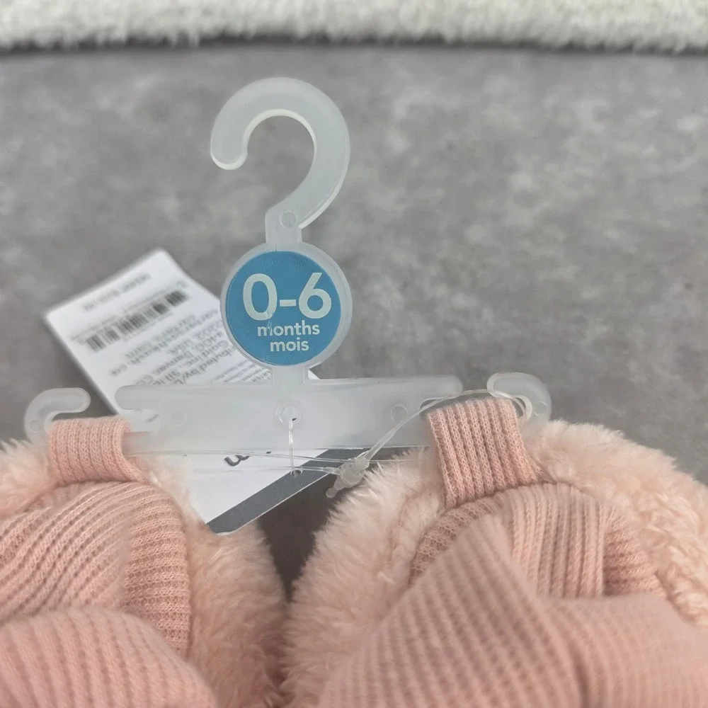 Carters Baby Pink Faux Fur Monster Claw Slippers Booties CR07110 0-6M